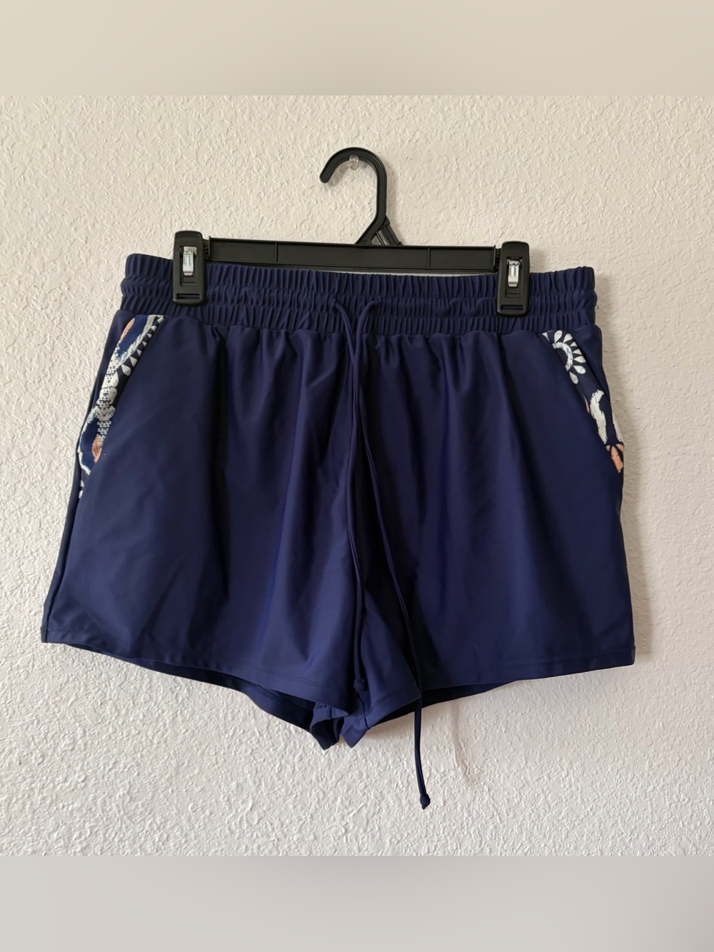 Summer mae woman’s swim shorts size L navy trim detail pull on beach pool summer